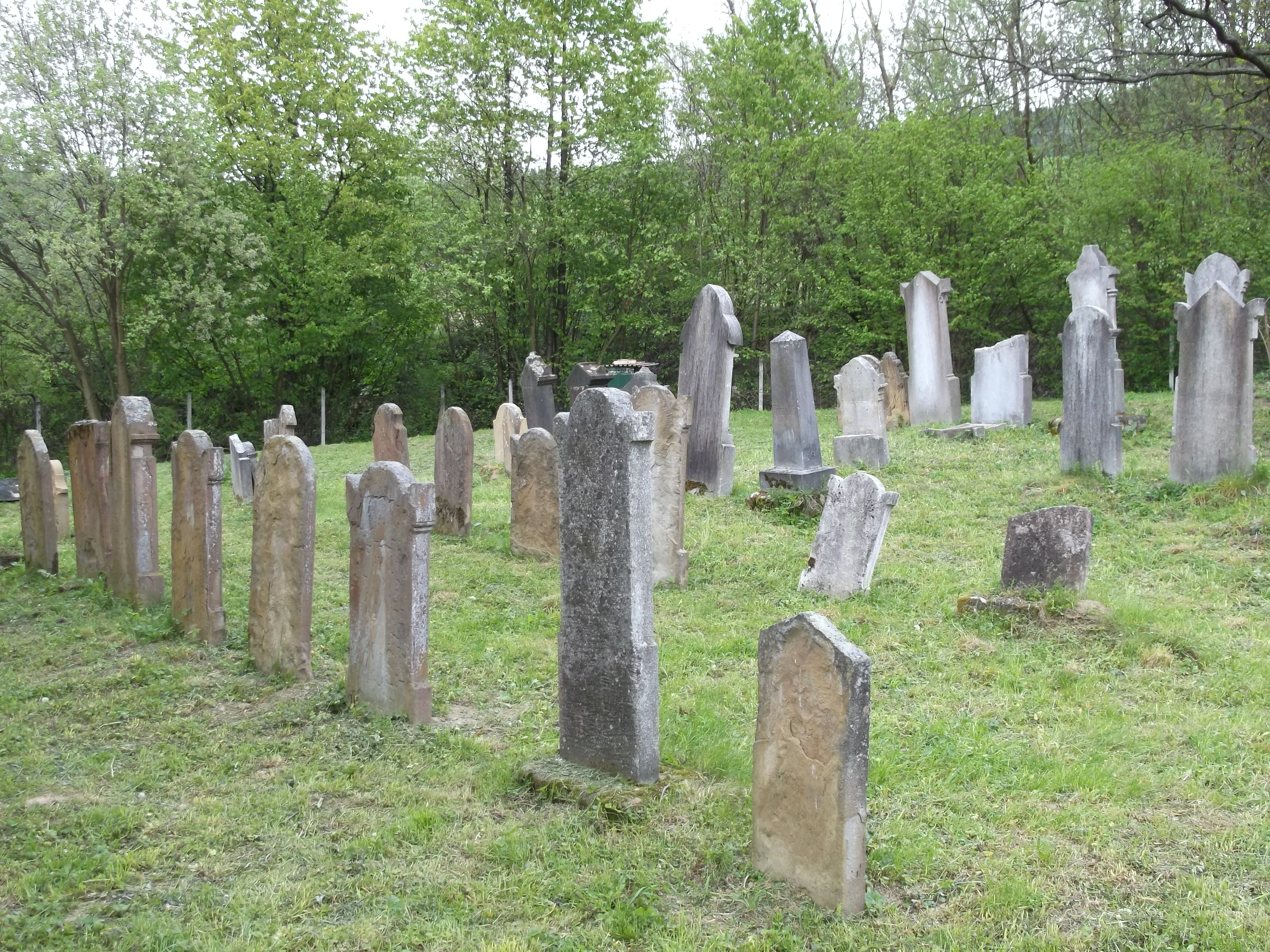 cemetary 009